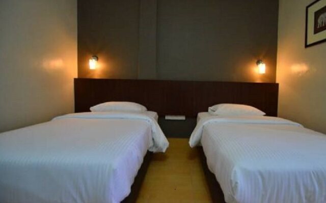 Ailang Hotel