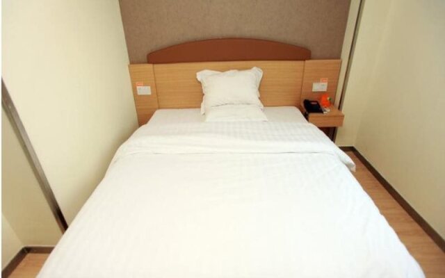 7 Days Premium Chengdu Chunxi Road Subway Station