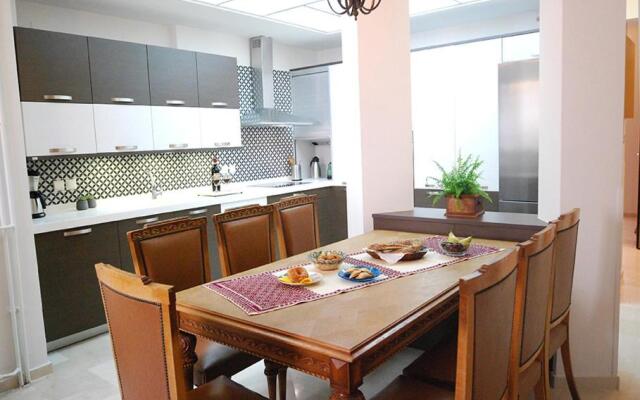 Heraklion Center Boutique 3 Bedroom Apartment Penelope