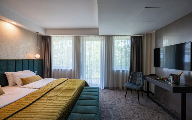 Hotel Azúr