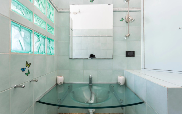 Beautiful Apartment next to Sempione and City Life - Teodorico