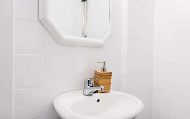 New Argia Apartment by People Rentals