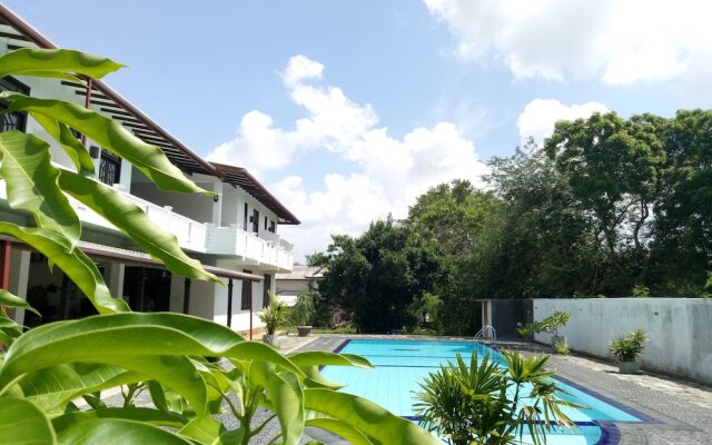 Saman Resort