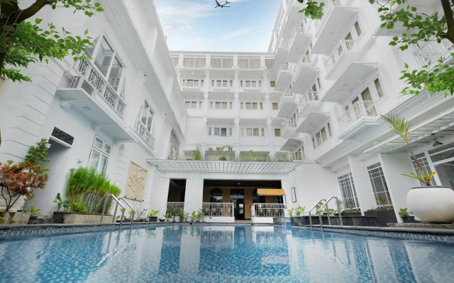 Royal Darmo Malioboro Hotel