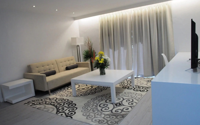 LeBlanc Hotel and Resort