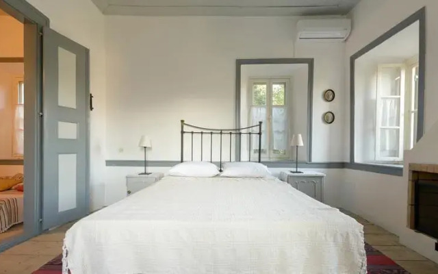 Eressos Rose Garden House Villa