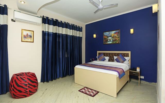 OYO 8438 DSR Residency