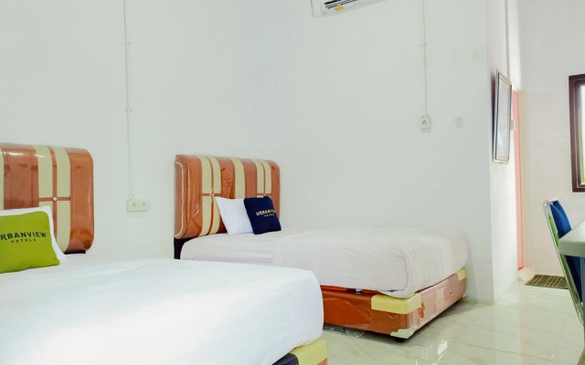 Urbanview Hotel at Guest House Bukit Sion Bengkulu – Guest Rooms – Bengkulu