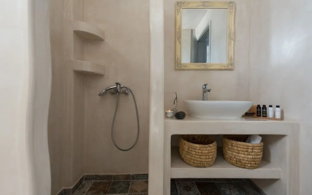 Samsara - Santorini Luxury Retreat