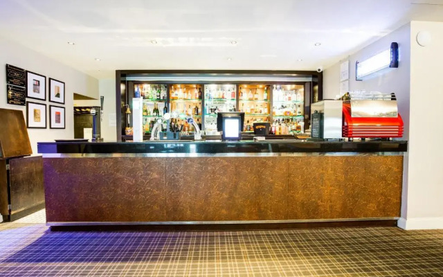 Mercure Peebles Barony Castle Hotel