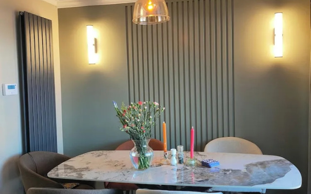 Cozy City Escape in Galway