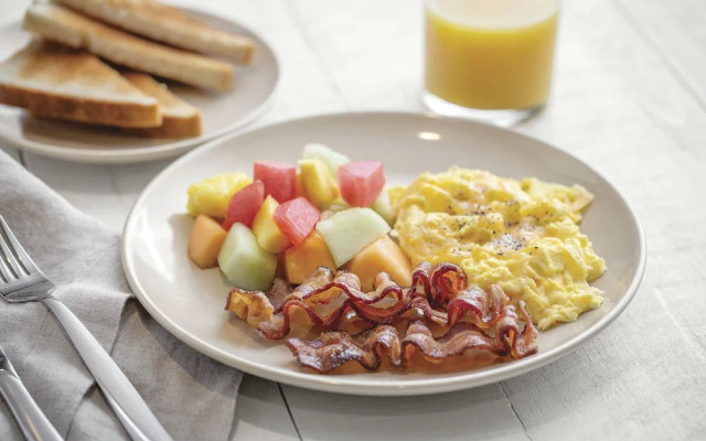 Fairfield Inn & Suites Sudbury