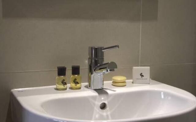 Highclere Hotel