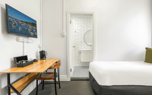 Grand View Hotel – Guest Rooms – Sydney