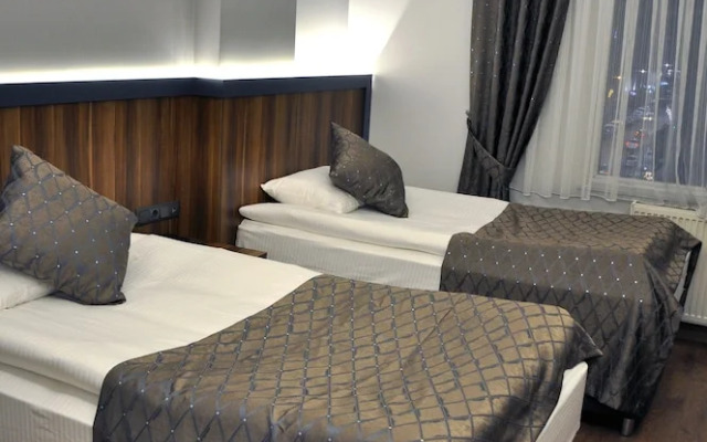 Saka Life Hotel