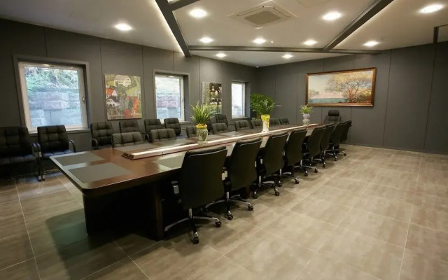 Paju Westhill Hotel
