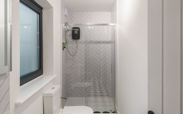 Deluxe Studio Apartments