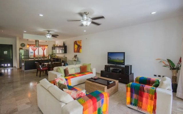 Playa Ge 205 A 2 Bedroom Condo by Redawning