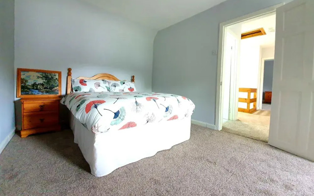 Spacious Holiday Home Closeby River in Alness!