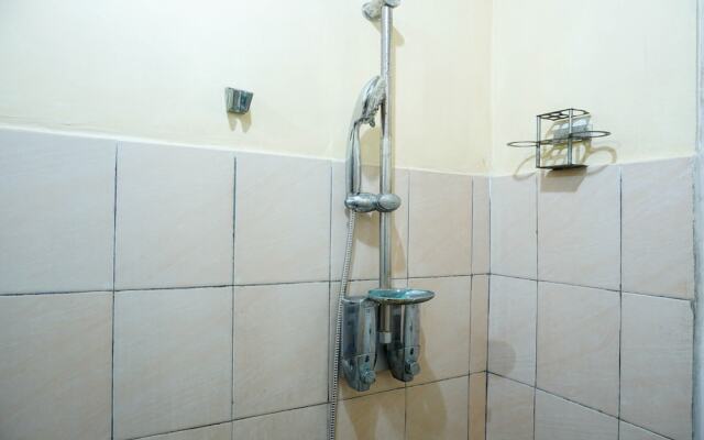 Furnished Studio with Comfortable Design Green Pramuka Apartment