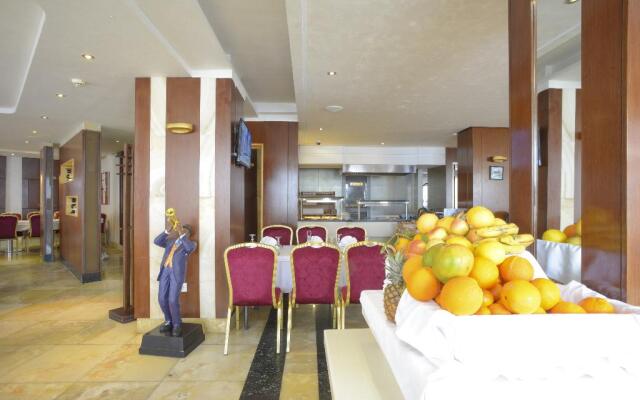 The Penthouse Suites Hotel