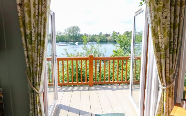 4 Castle View