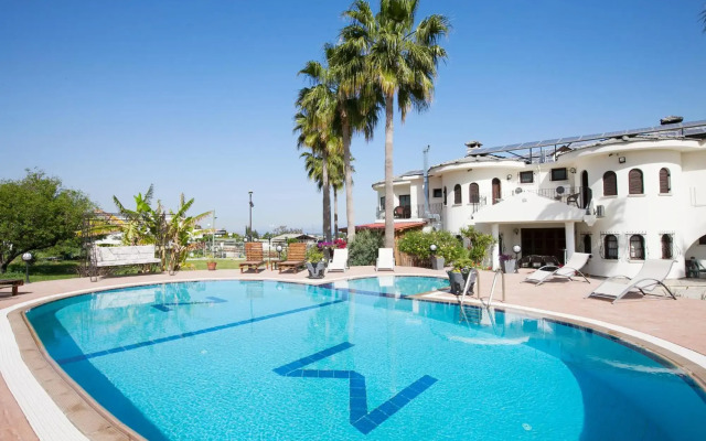 Meryem's Hotel