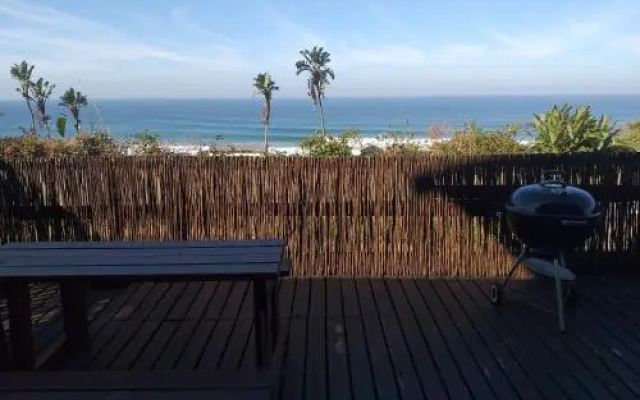 Khaya La Manzi Guest Lodge