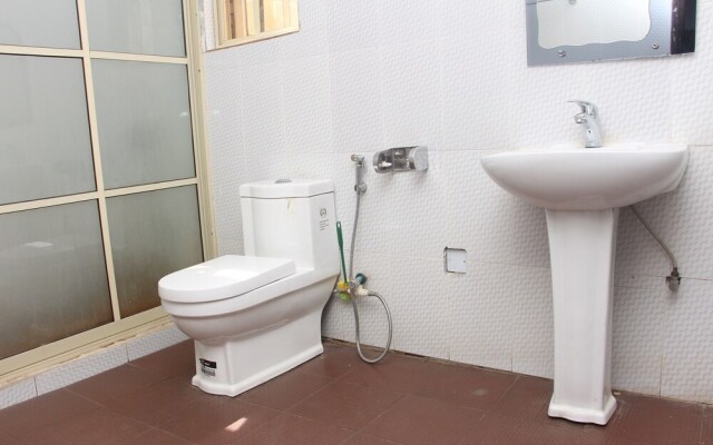 Peak Pleasure Hotel