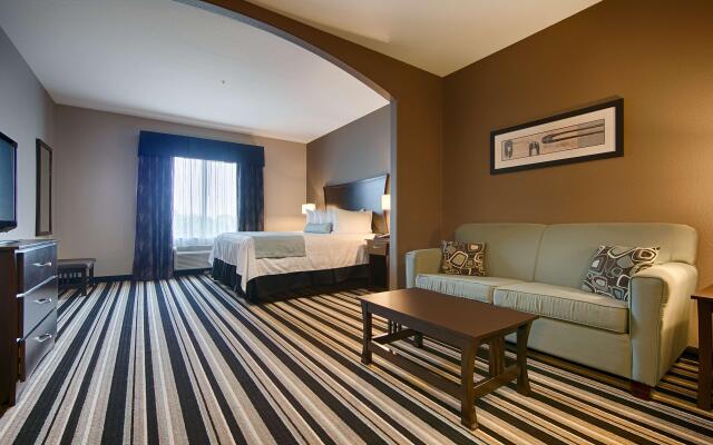 Best Western Plus Sand Bass Inn & Suites