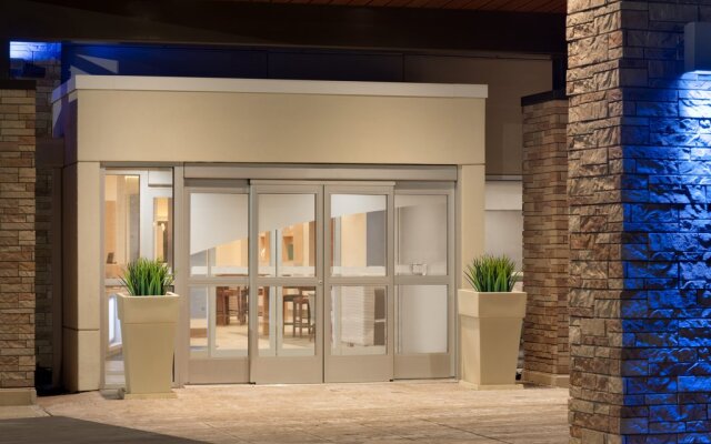 Holiday Inn Express & Suites-Cincinnati South - Wilder by IHG