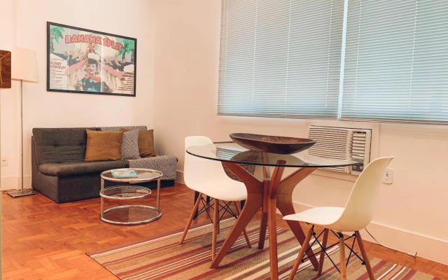 Stylish Copacabana Apartment