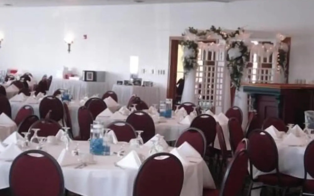 Deer Valley Lodge & Golf