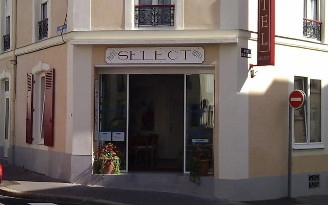 Select Hotel