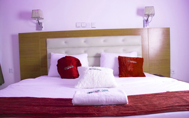 Time Oak Hotel and Suites Royale