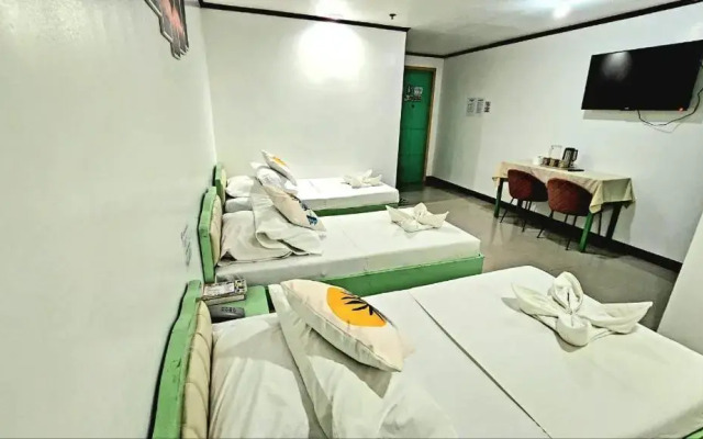 The DYNASTY COURT Hotel