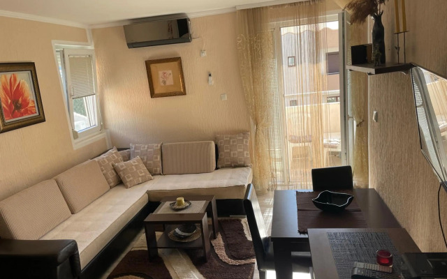 Studio Apartment for rent in Budva