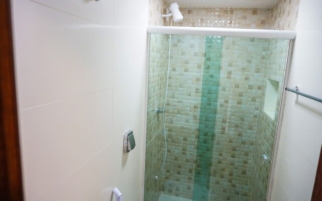 Hostel House Santinho