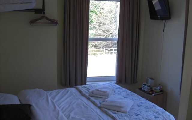Babbling Brook Guest House