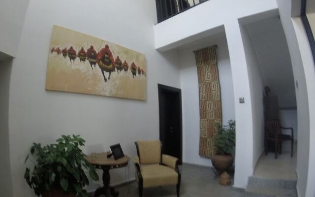 Ironhouse Guest Suites