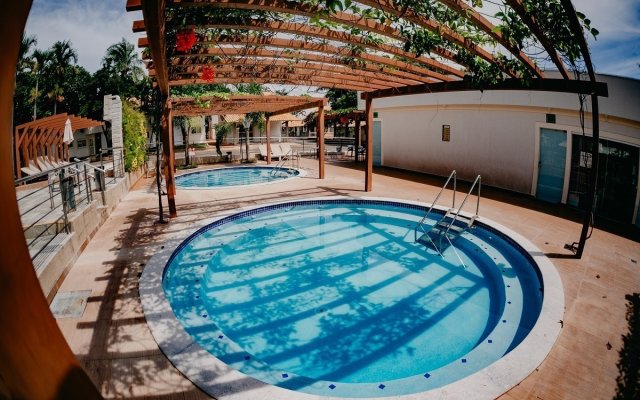 diRoma Resort com um dia no Acqua Park