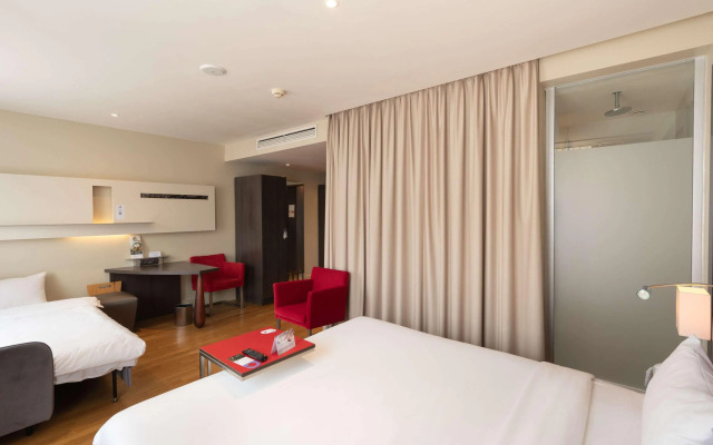 Mercure Warszawa Grand