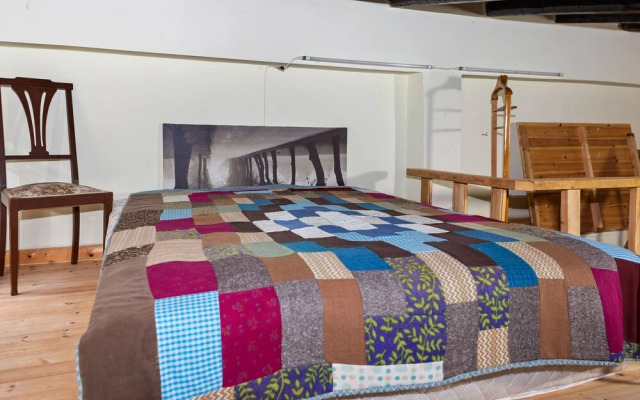 Homely Apartment in Istiaia With Patio