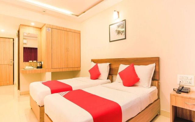 M The Business Hotel by OYO Rooms