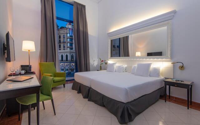Telégrafo Axel Hotel La Habana