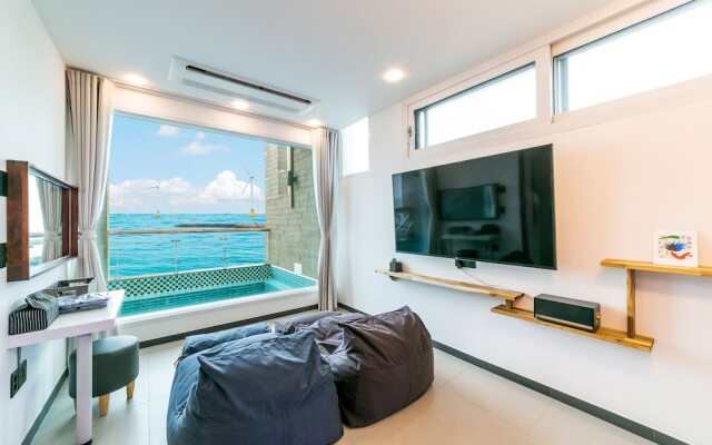 Windmill 108 Poolvilla