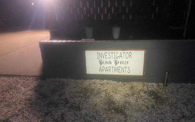 Investigator Beach Breeze Apartments U3