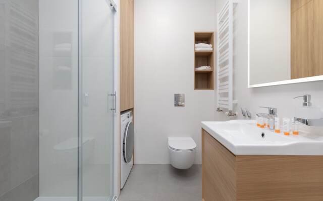 Deep Blue Apartment in Mielno by Renters