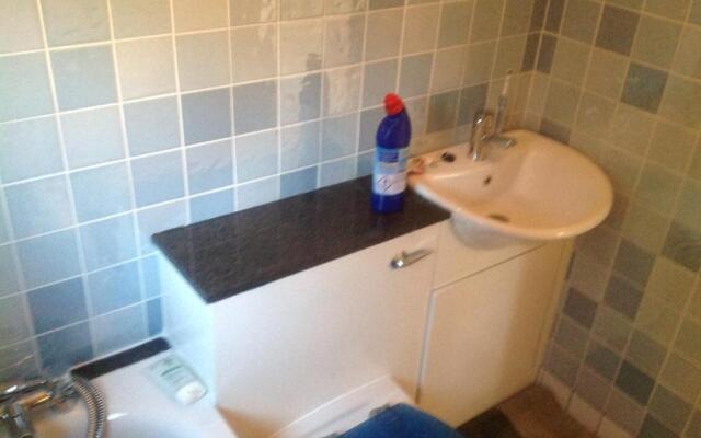 Rotherhithe apartment near park and river