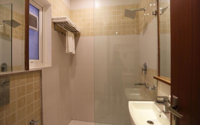 FabHotel Zineb